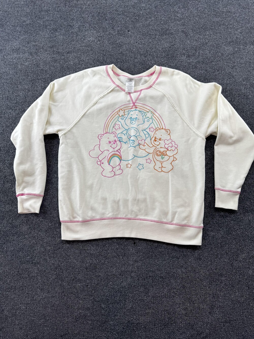 Care Bears Sweatshirt Womens Large White Embroidered Rainbow Crewneck Raglan